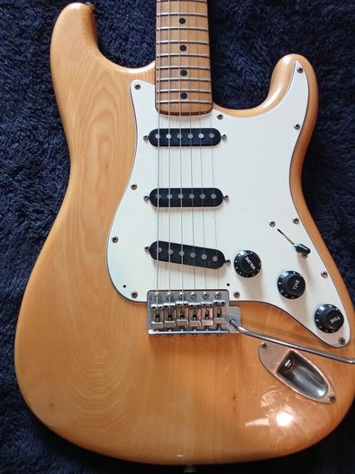 Fernandez strat 70s