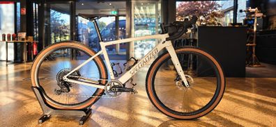 Specialized Diverge Expert Carbon Gravel Bike