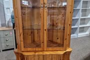 Solid wood corner cabinets
