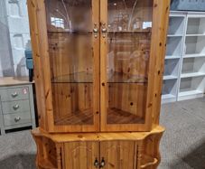 Solid wood corner cabinets