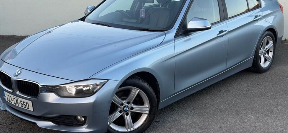 BMW 320d F30 business dynamic - 2.0 diesel- 11/27