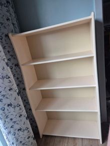 2x Shelving units