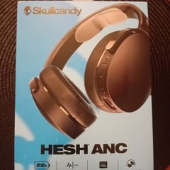Skullcandy Headphones (BRAND NEW IN BOX!)