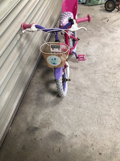 Girls bike