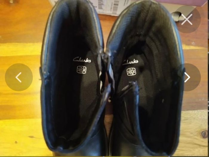 Clarks Ines Dot jnr Black leather Girls boots 33 New with tags