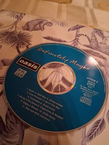 oasis definitely maybe no case