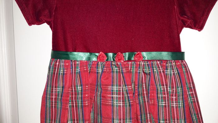 Occasional Dress for (4T) 4 - 5 years