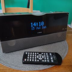 Yamaha TSX-100 Desktop Audio System Radio Clock Alarm