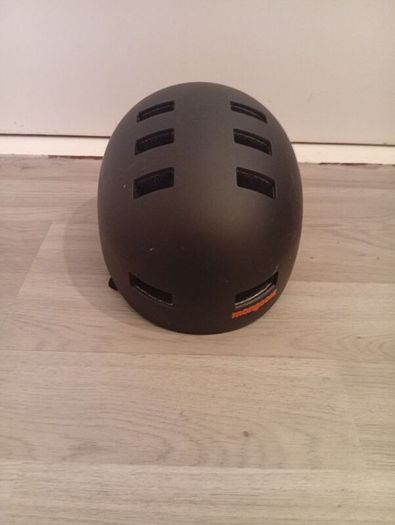 Quality MANGOOSE Helmet M-Size