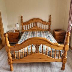 Bed frame & mattress