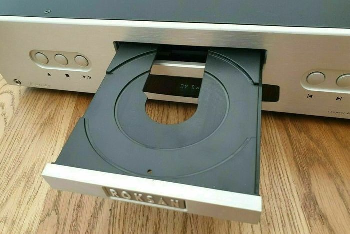 Audiophile Quality ROKSAN KANDY KD-I MKIII CD PLAYER Excellent Condition. and sounds amazing