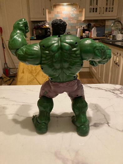 Marvel Disney The Incredible Hulk Large Action Figure 37cm