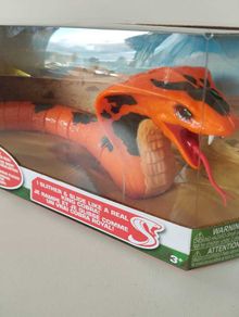 Robo Alive  King Cobra ZURU