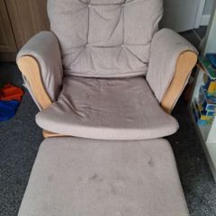 Feeding chair and foot stool