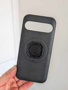Quadlock Pixel 9 case