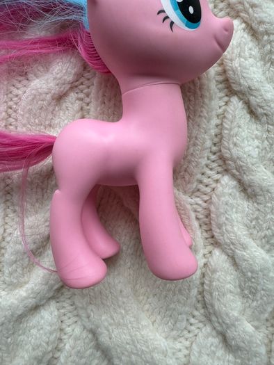 My Little Pony Magical Salon Hasbro Pinkie Pie Doll Only Used Please look at the pictures