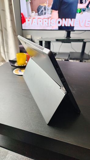 Lenovo Windows 11 pro tablet
