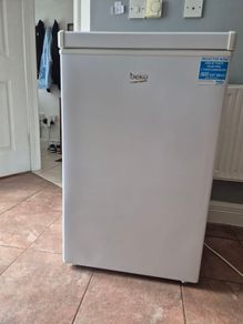 beko freezer