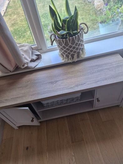 tv unit
