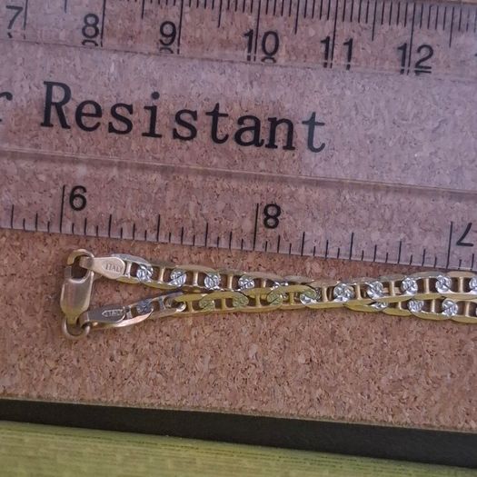 9k gold necklace