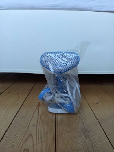 Blaupunkt VSI601 garmet steamer brand new