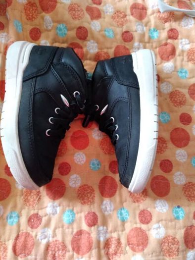 Boys boots and shoes 8 and 7 junior