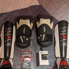 Muay Thai Gear almost new