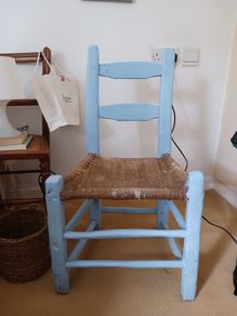 Sugan - antique chair