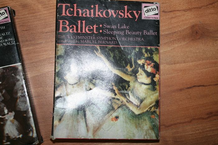 Tchaikovsky and  Strauss -2 cassette pack