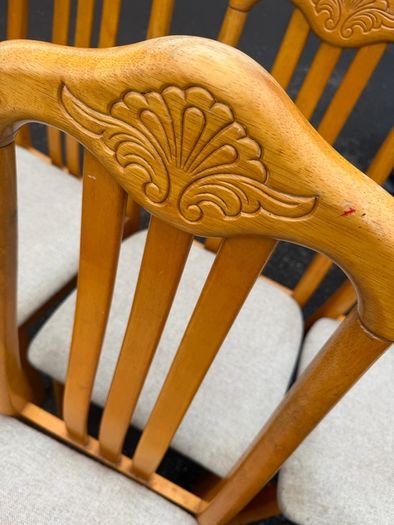4 dining chairs