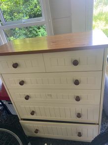 chest of drawer