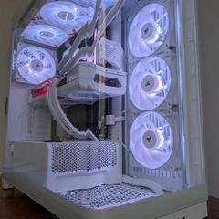 Amd Ryzen 7 7700x | X870 | Rx7700xt | Rm850x | 4500x | H150i Elite Lcd Xt | Gaming / Workstation Pc