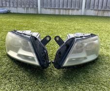 Volkswagen Passat B7 Headlights
