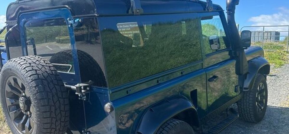 Land Rover Defender 1988