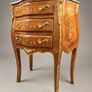 Pair of Mahogany and Kingwood Veneer Bombe Bedside Lockers / Nightstands Image 4