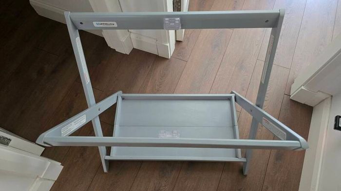 UPPAbaby Wooden Bassinet / Carrycot Stand - Grey (Great Condition)
