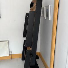 Air hockey table