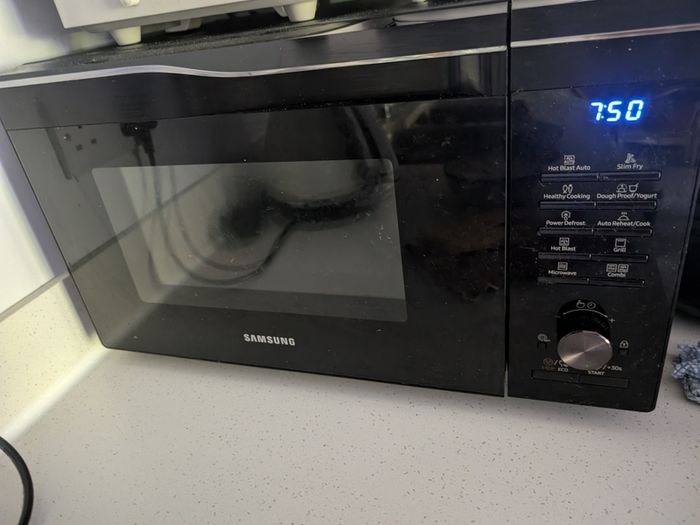 (original eur299) Samsung MC28M6055CK Convection Microwave Oven with Hot Blast & Slim Fry 28L