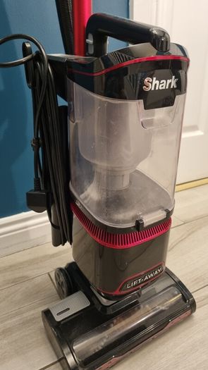 Shark Lift Away Corded Vacuum