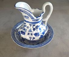 'Willow' Pitcher and Jug