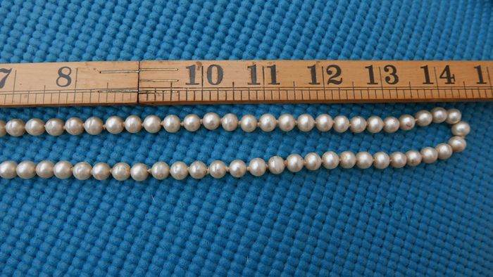 Ww2 Ciro 9ct Gold 375 Clasp  Strand Imitation Pearl Ciro Necklace With 1942 Rose Gold 375 Clasp
