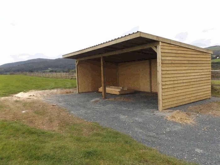 Field Shelters for sale from 1500