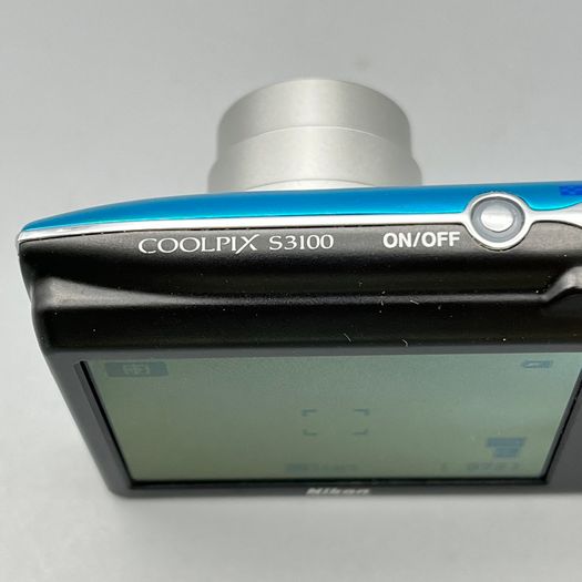 Nikon Coolpix S3100 14MP Digital Camera Blue - Full Kit