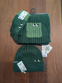 Brand new Anya hindmarch X Uniqlo scarf gloves and hat