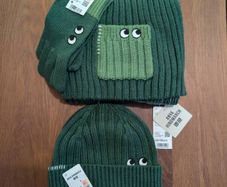 Brand new Anya hindmarch X Uniqlo scarf gloves and hat