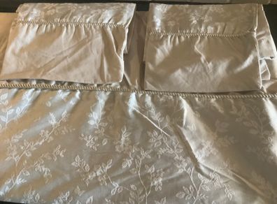 Super King Duvet Set & 2 Pillow Shams