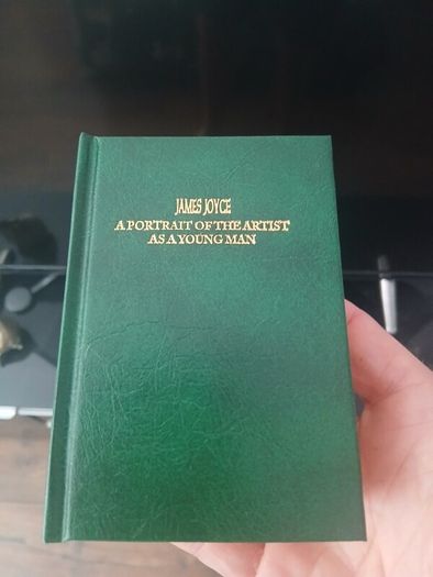Highly Collectable 10 volume box set "The works of James Joyce"