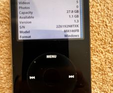 Apple iPod 5th Gen (Video) 30GB - Model A1136 - Wolfson DAC