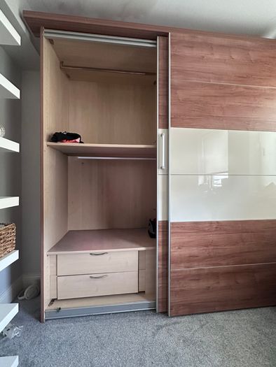 Large 2-Door Sliding Wardrobe