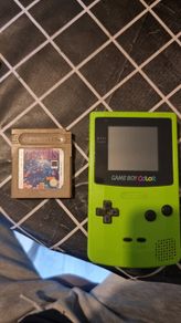 gameboy colour with original tetris